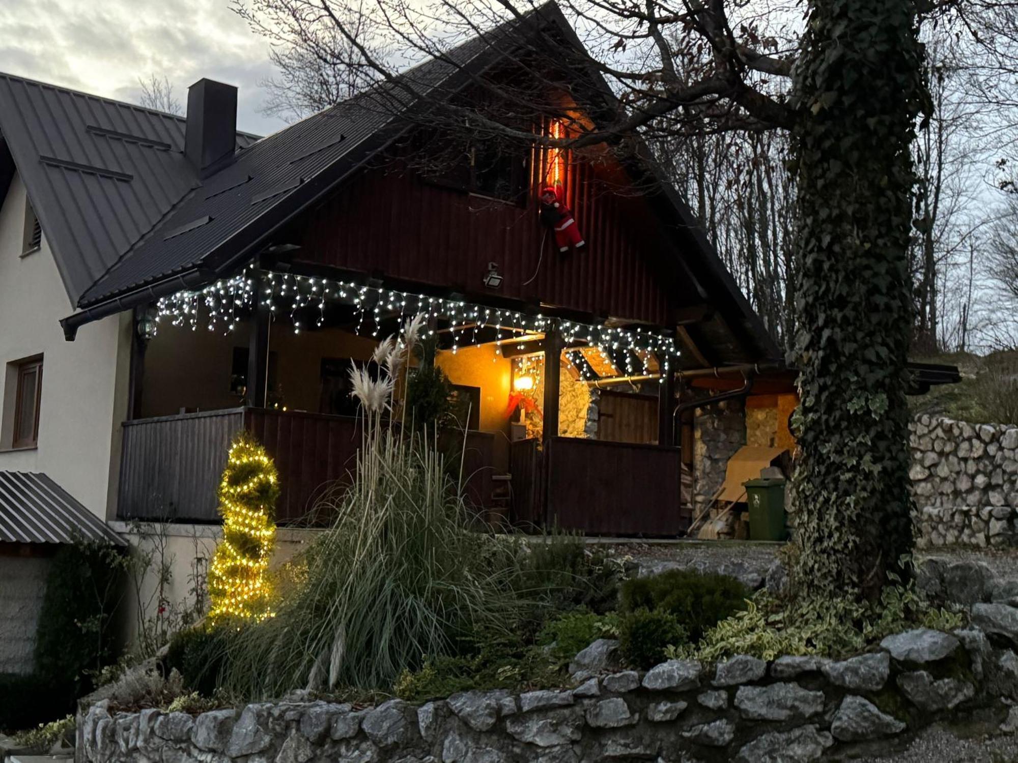 Kuca Za Odmor "Neralic" Villa Josipdol Dış mekan fotoğraf